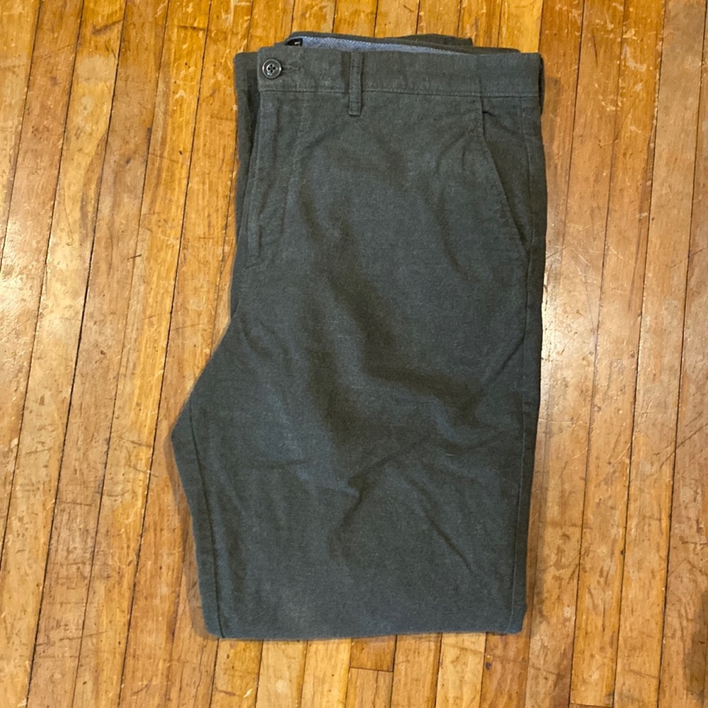 J Crew stretch men’s brushed chino pants, greyish khaki green color, 36x32